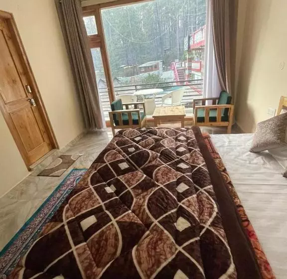 ホテル Green Park Kasol