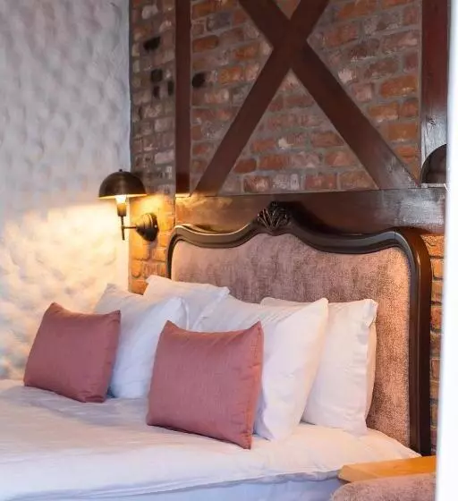 Hotelli İda Colors