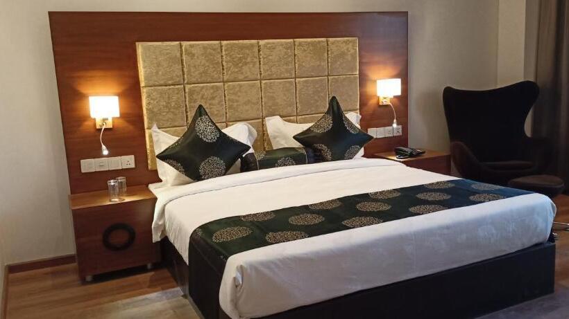 Hotel Jay Clarks Exotica