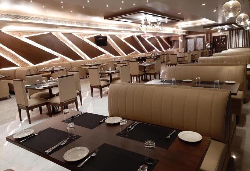 Hotel Jay Clarks Exotica