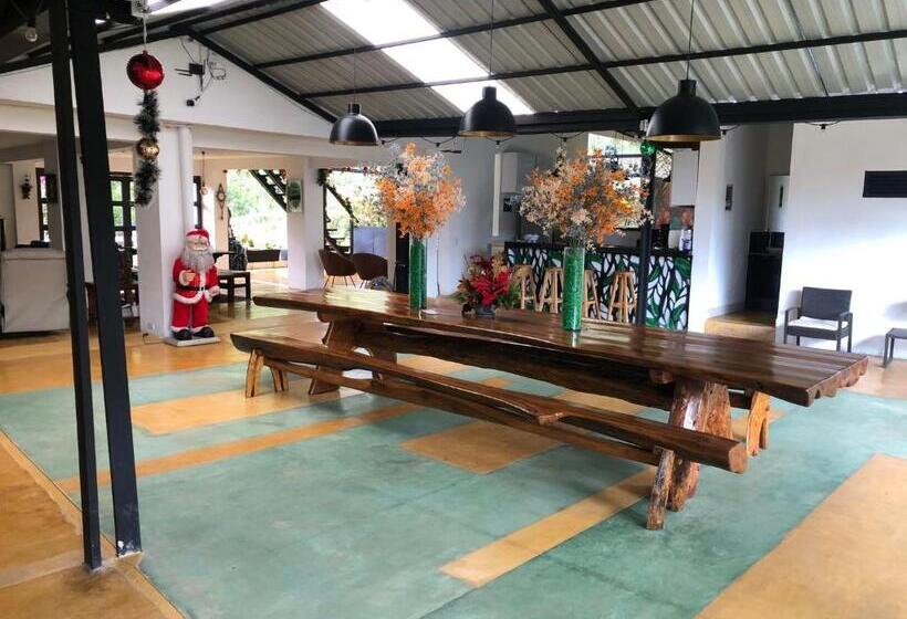 Hotel La Santísima La Mesa Eco Finca