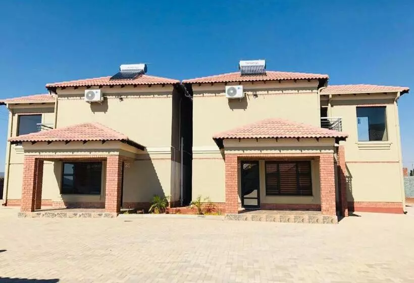 Hotelli Mohlaletse Guest House
