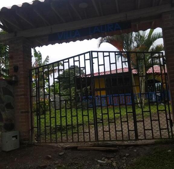 هتل Puerta Del Cafe