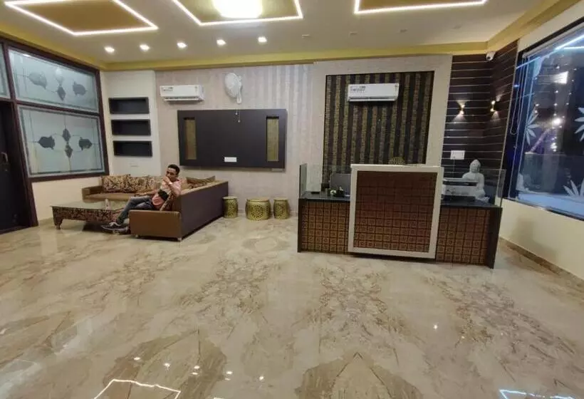 ホテル Sparsh Canopy Resort