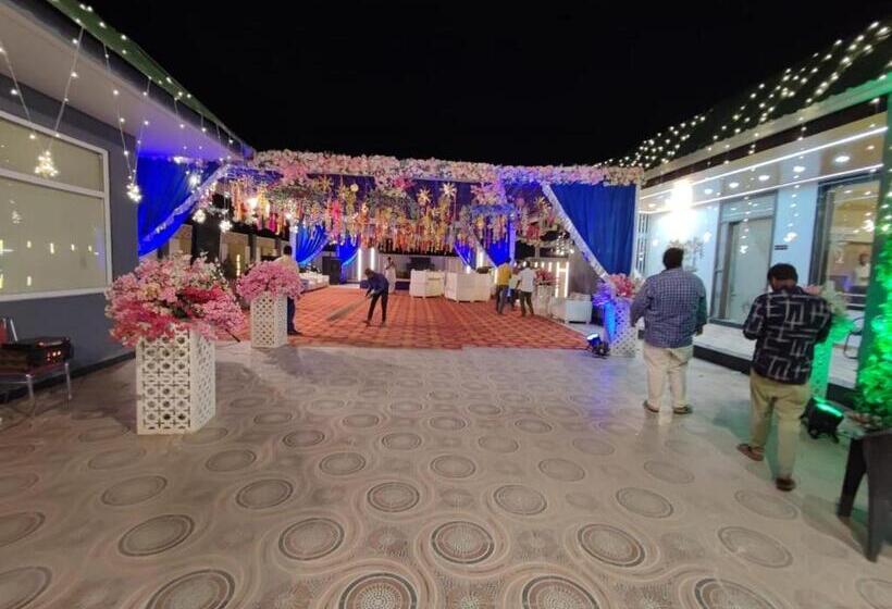 Отель Sparsh Canopy Resort