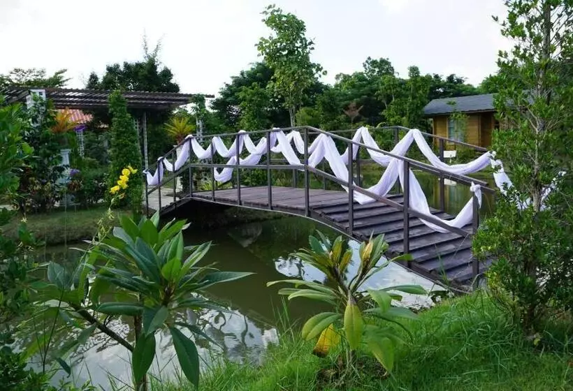 Hotelli Sripiamsuk Resort Bangkok