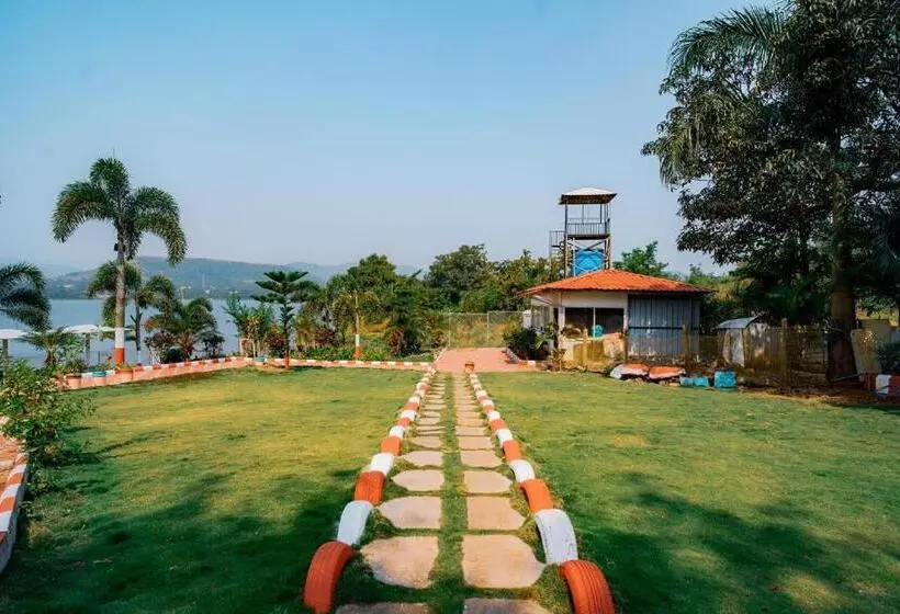 Hotelli Sunshine Resort