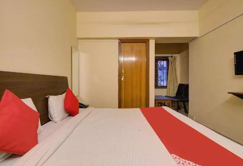 Oyo Flagship 77109 Hotel B Squre Villa
