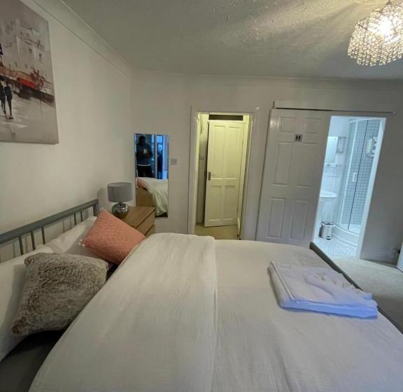 Pensione Alder En Suites Self Catering With Private Shower 1