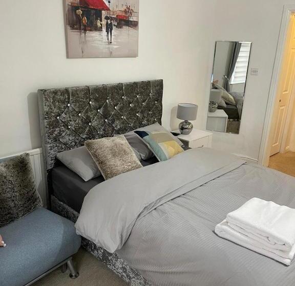 Pensione Alder En Suites Self Catering With Private Shower 1