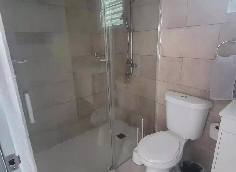 ペンション Always Summer Inn Bay Front