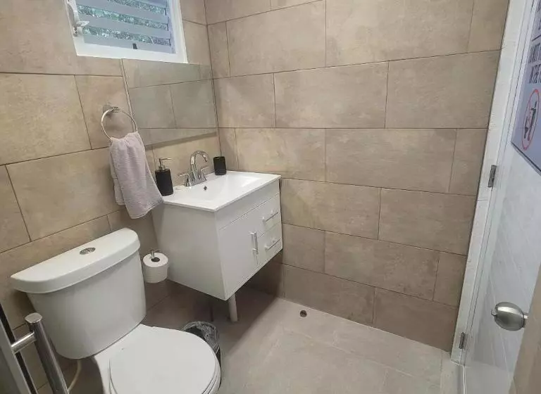 ペンション Always Summer Inn Bay Front