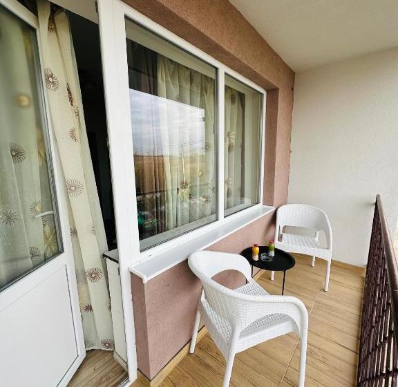 ペンション Guest House Zoreni