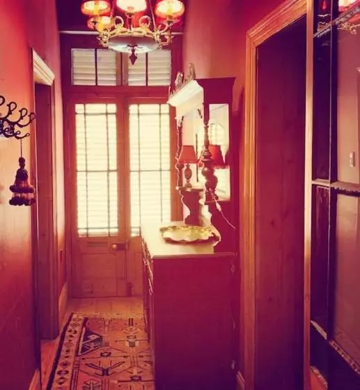 ペンション Lord Carnarvon Guesthouse
