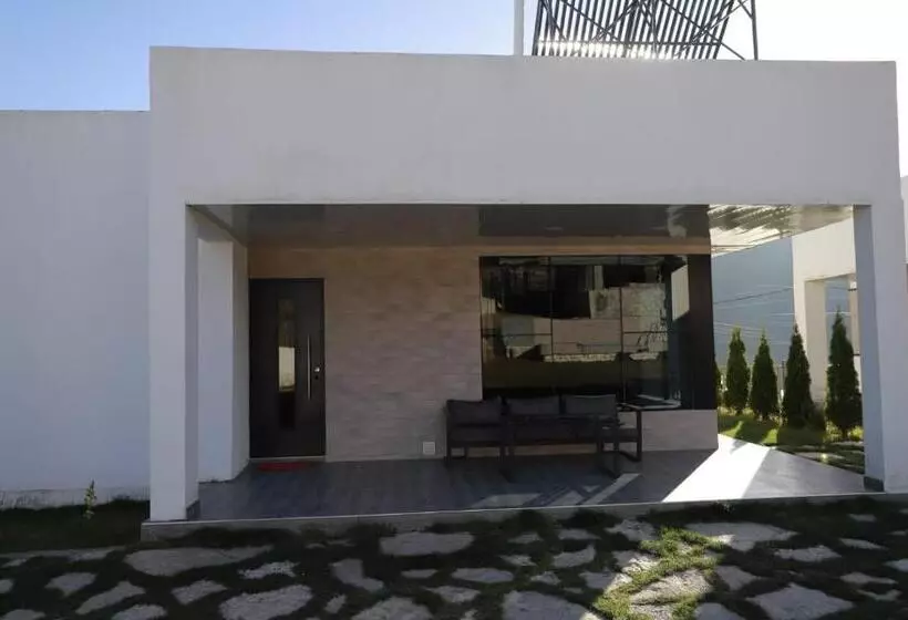 ペンション Modern House 2