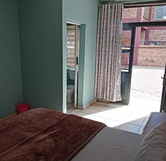 پانسیون Siba S Guesthouse