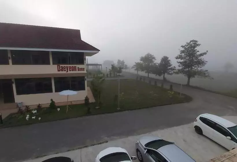 リゾートホテル แดยอน โฮม