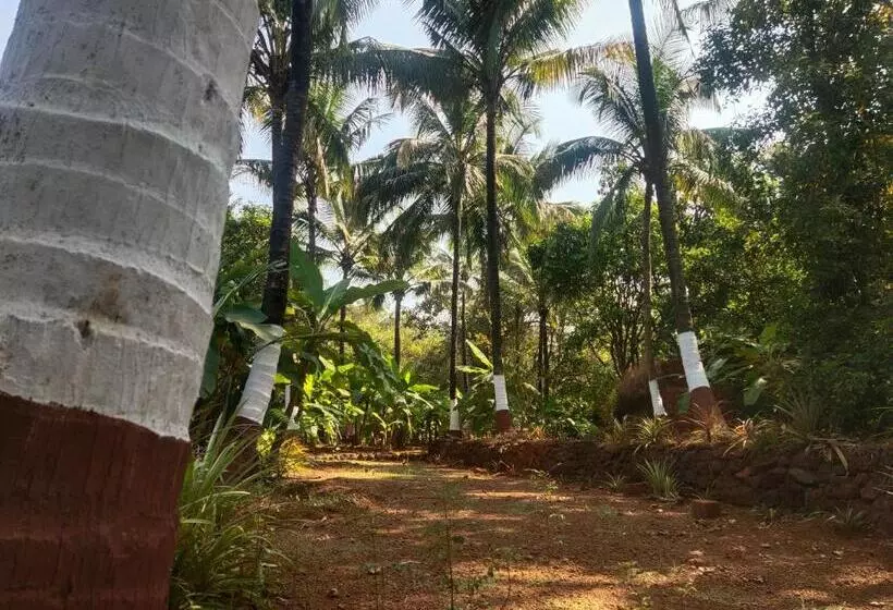 Lomakeskus A Latent Farm Stay