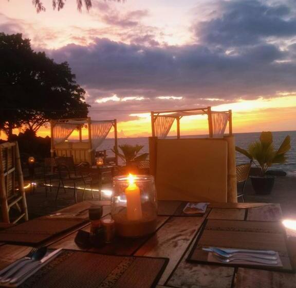 渡假胜地  Nam Jai Beach   Sunset