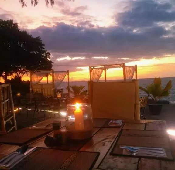 リゾートホテル Nam Jai Beach   Sunset