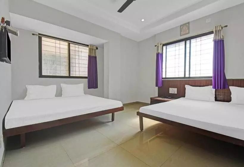 Spot On Hotel Om Residency