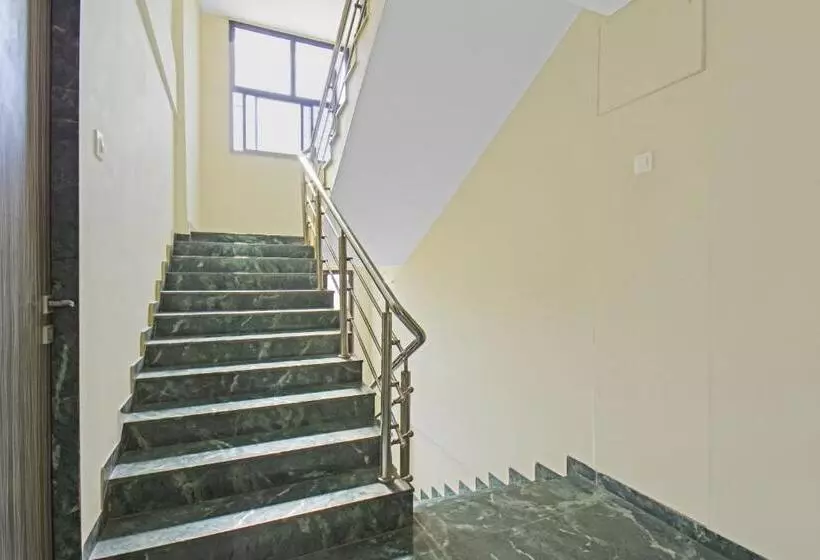 Spot On Hotel Om Residency