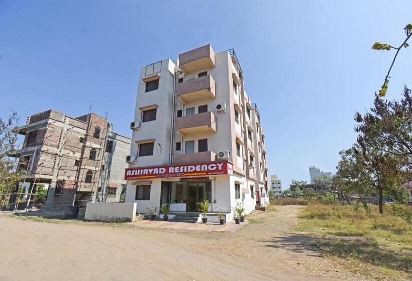 Spot On Hotel Om Residency