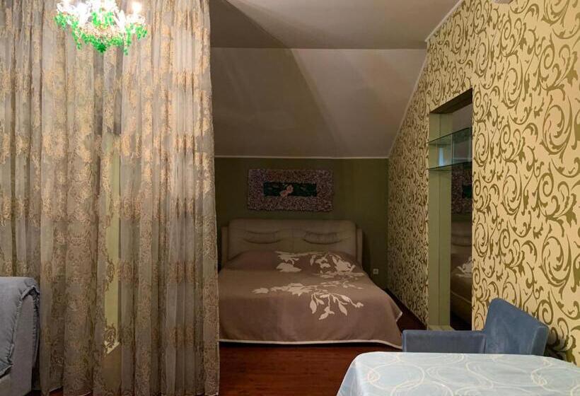 فندق صغير Arkada Hotel Kharkiv