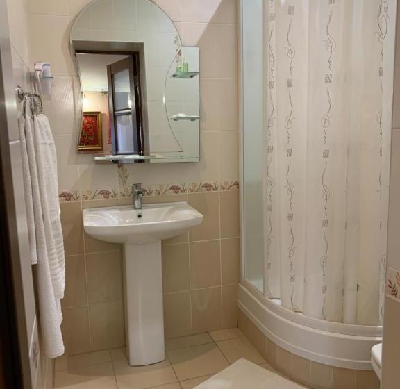 فندق صغير Arkada Hotel Kharkiv