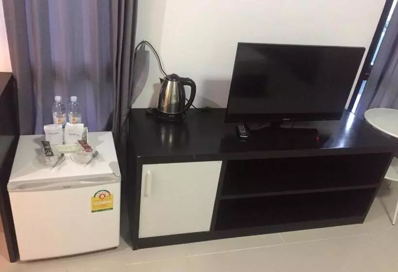 ユースホステル Home Rezidence Prachinburi