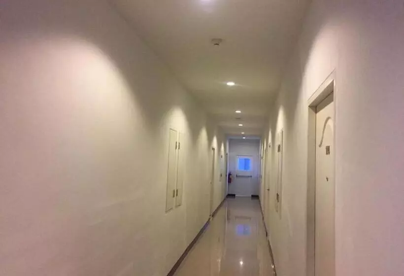 ユースホステル Home Rezidence Prachinburi