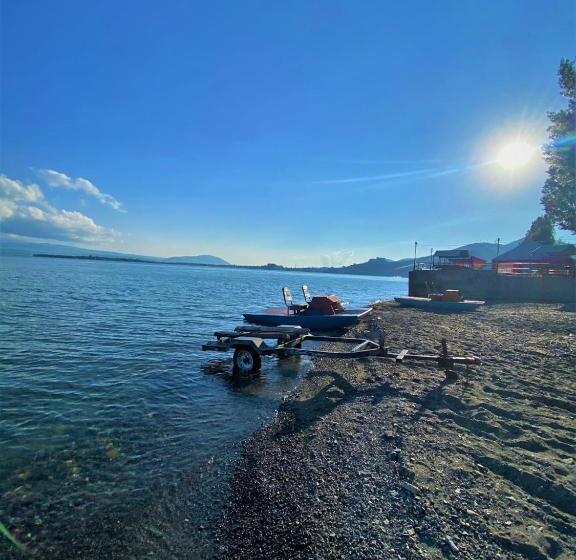 Albergue Ishkhan Resort/beach