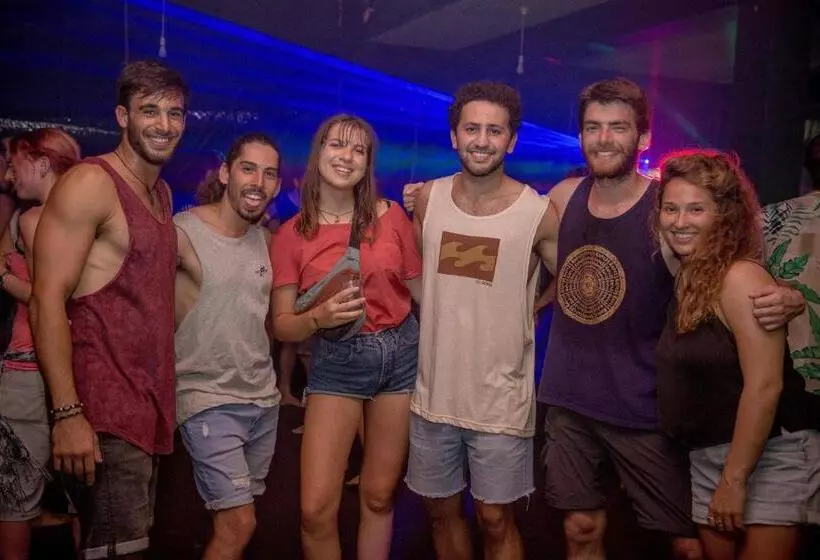 Beach Break Surf Hostel