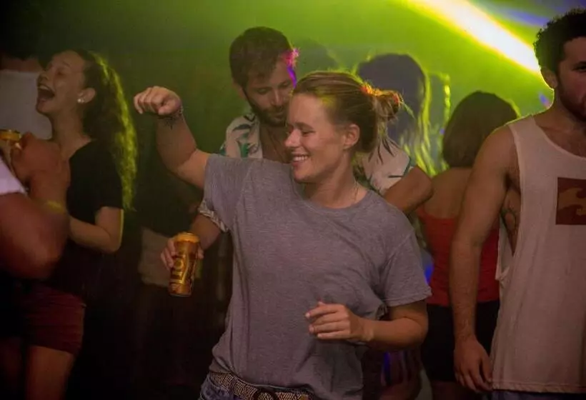 Beach Break Surf Hostel