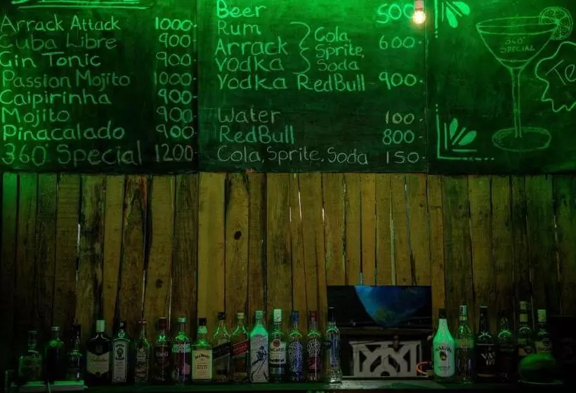 Beach Break Surf Hostel