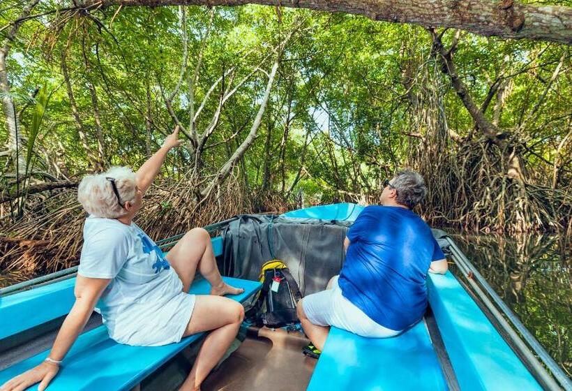 צימר Amandro Resort