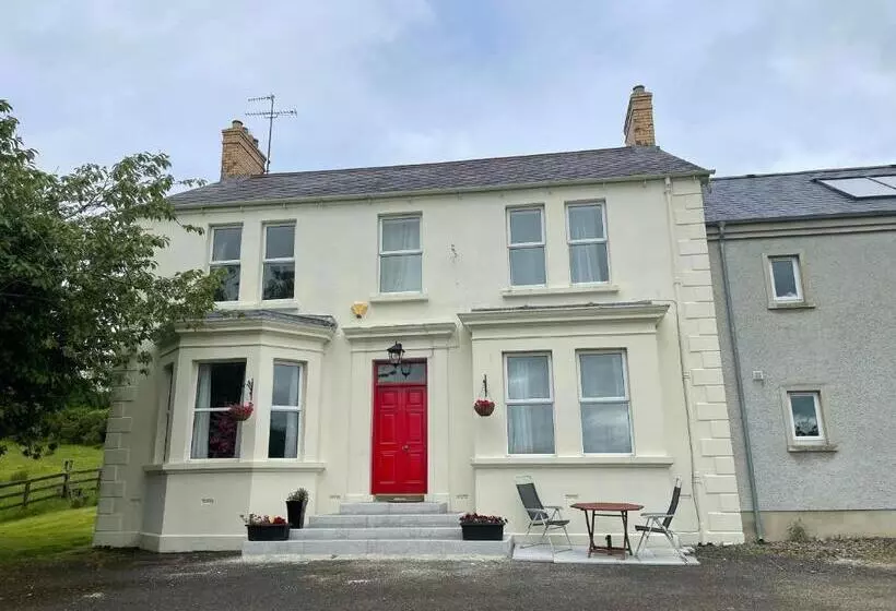 Aamiaismajoitus (B&B) Brackfield House Deal 49