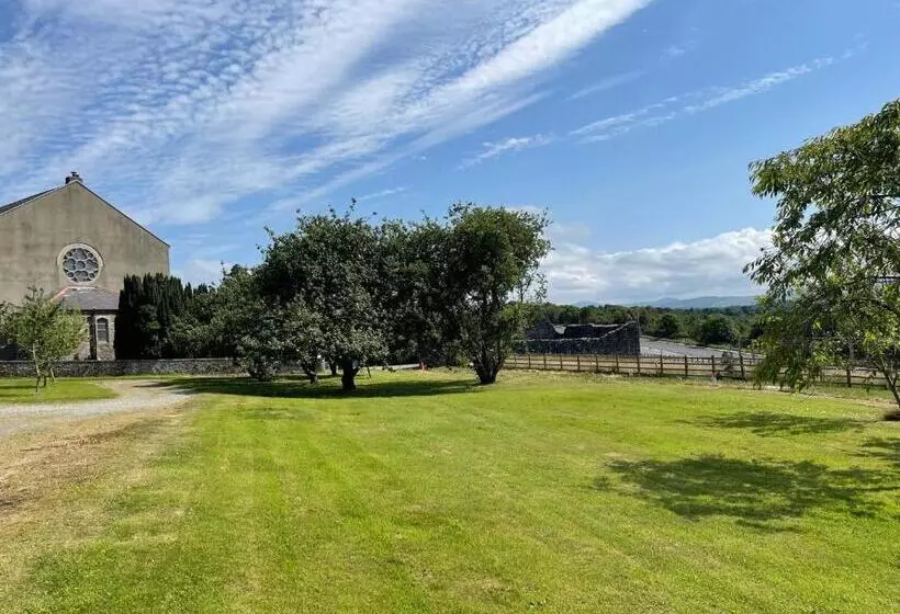 Aamiaismajoitus (B&B) Brackfield House Deal 49