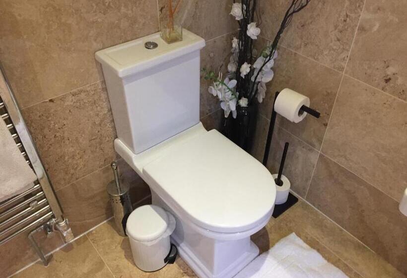 Bed and Breakfast Brackfield House Deal 49