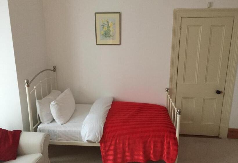 Bed and Breakfast Brackfield House Deal 49