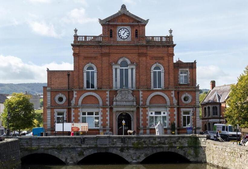 Bed and Breakfast Clanrye House Guest Accommodation