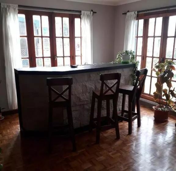 تختخواب و صبحانه La Casa Del Mono