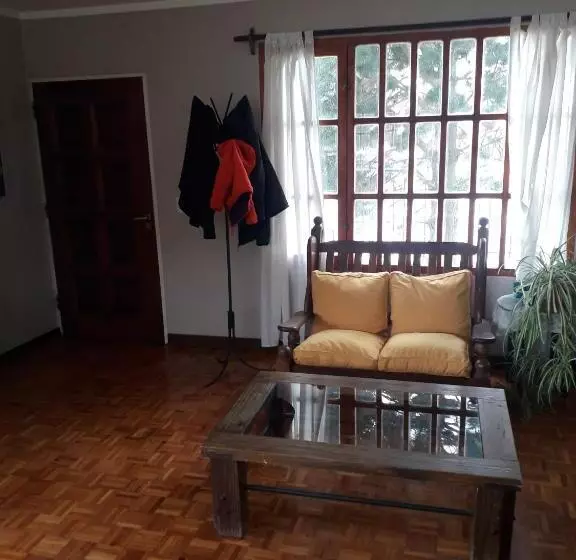 تختخواب و صبحانه La Casa Del Mono