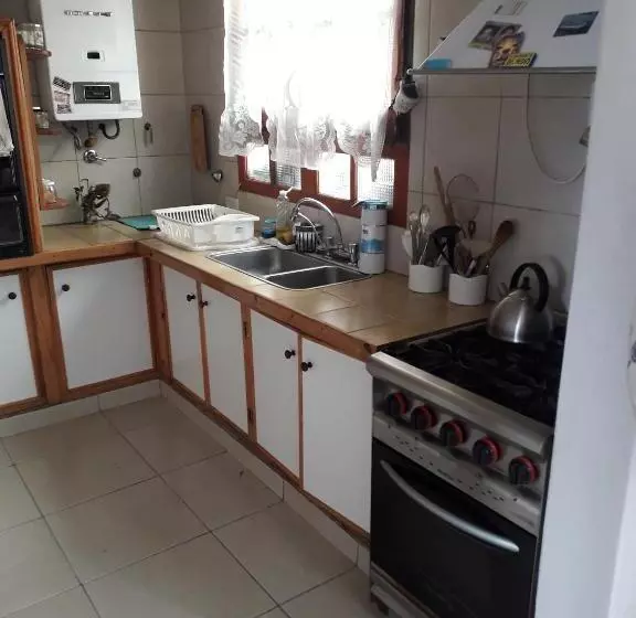 تختخواب و صبحانه La Casa Del Mono