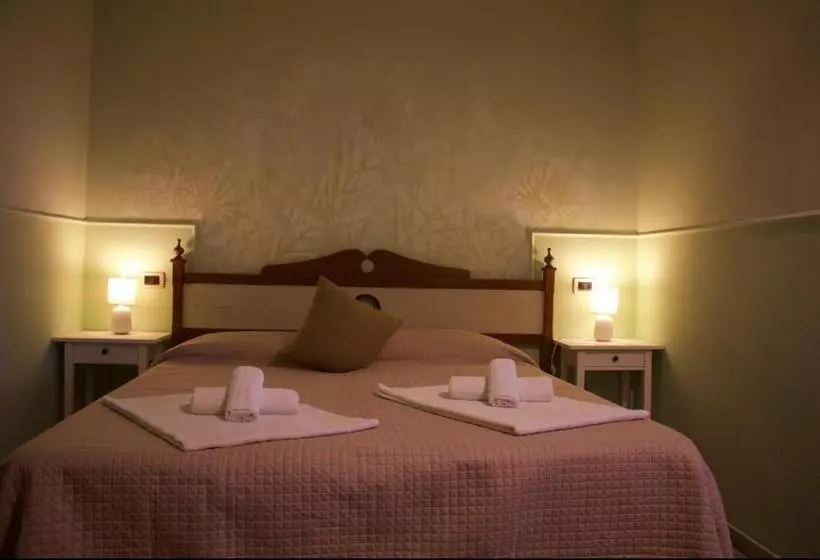 ベッドアンドブレックファースト La Trinacria