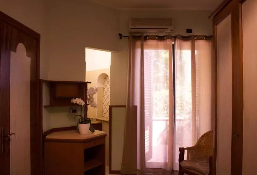 ベッドアンドブレックファースト La Trinacria