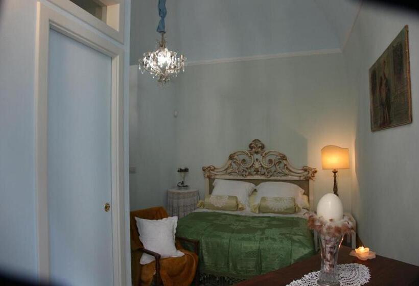 Bed and Breakfast Locus Amoenus Luxury Rooms