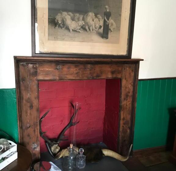 Bed and Breakfast The White Bear