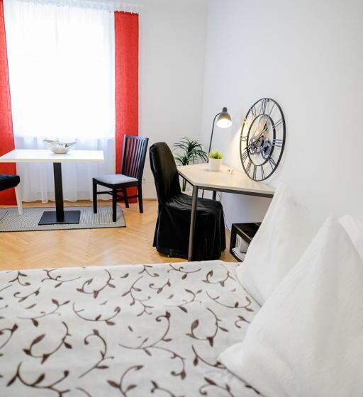 مبيت وإفطار Zimmer Graz