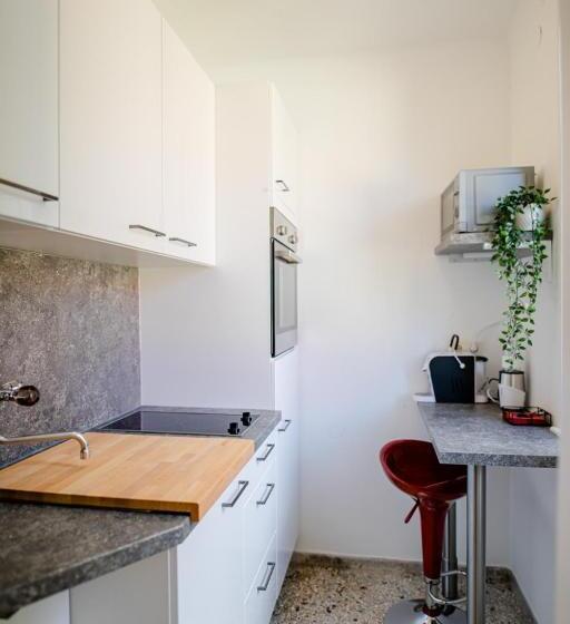 مبيت وإفطار Zimmer Graz